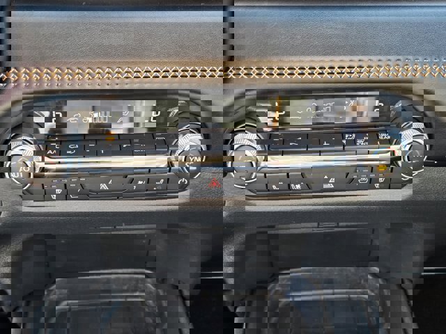 Used 2024 MAZDA CX-50 AWD 2.5 S w/ Premium Plus Pkg image 16