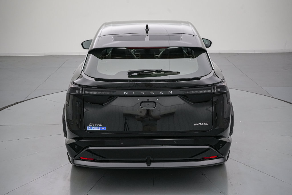 Used 2023 Nissan Ariya FWD image 5