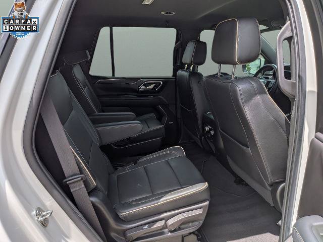 Used 2022 GMC Yukon SLT w/ SLT Luxury Package AWD/4WD image 19