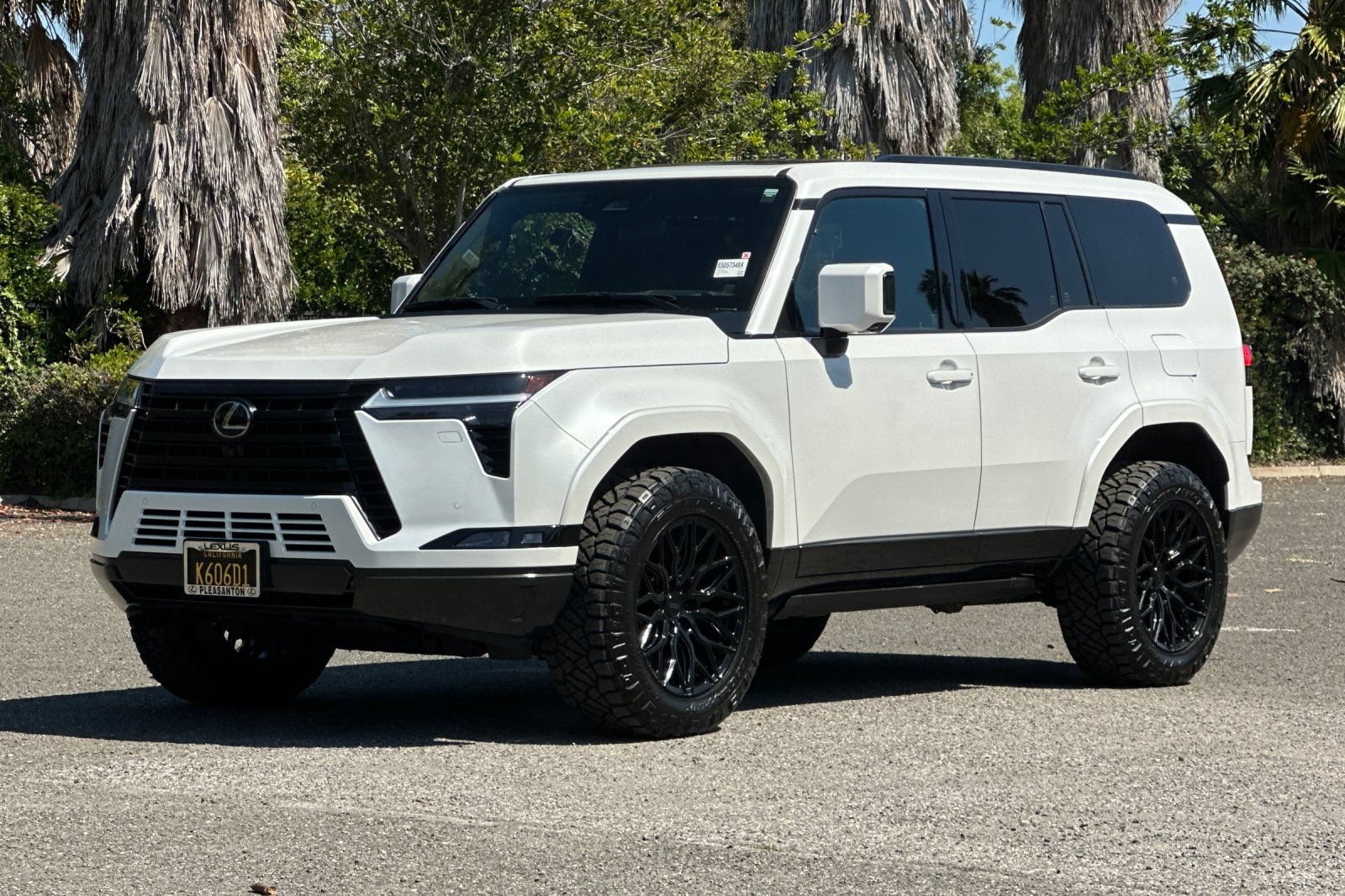 Used 2025 Lexus GX 550 w/ Accessory Package (Z1) AWD/4WD image 8