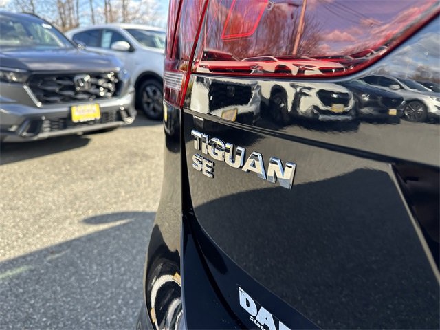 Used 2021 Volkswagen Tiguan SE image 43