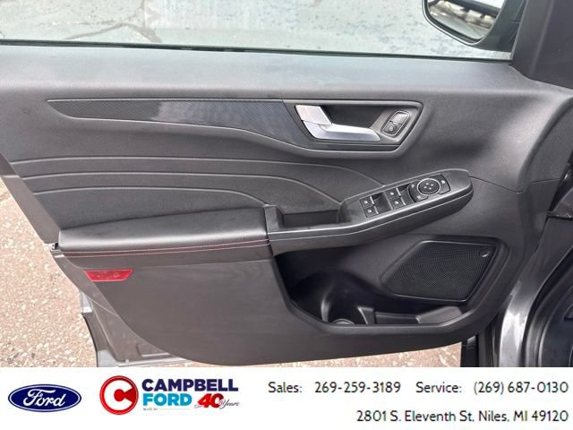 Certified 2023 Ford Escape ST-Line w/ Tech Pack #1 AWD/4WD image 11