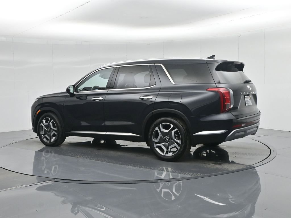 Used 2023 Hyundai Palisade Limited w/ Cargo Package image 7