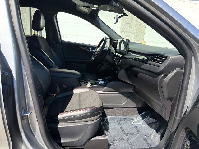 Certified 2024 Ford Escape ST-Line w/ Tech Pack #1 AWD/4WD image 26