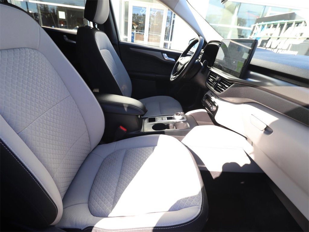 Certified 2023 Ford Escape Active w/ Tech Pack #2 image 13