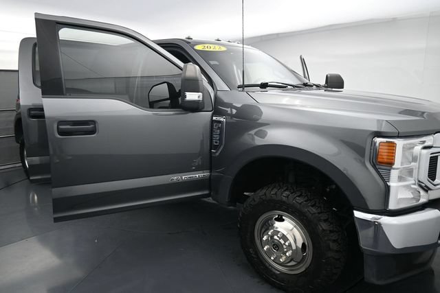 Certified 2022 Ford F350 XLT AWD/4WD image 32