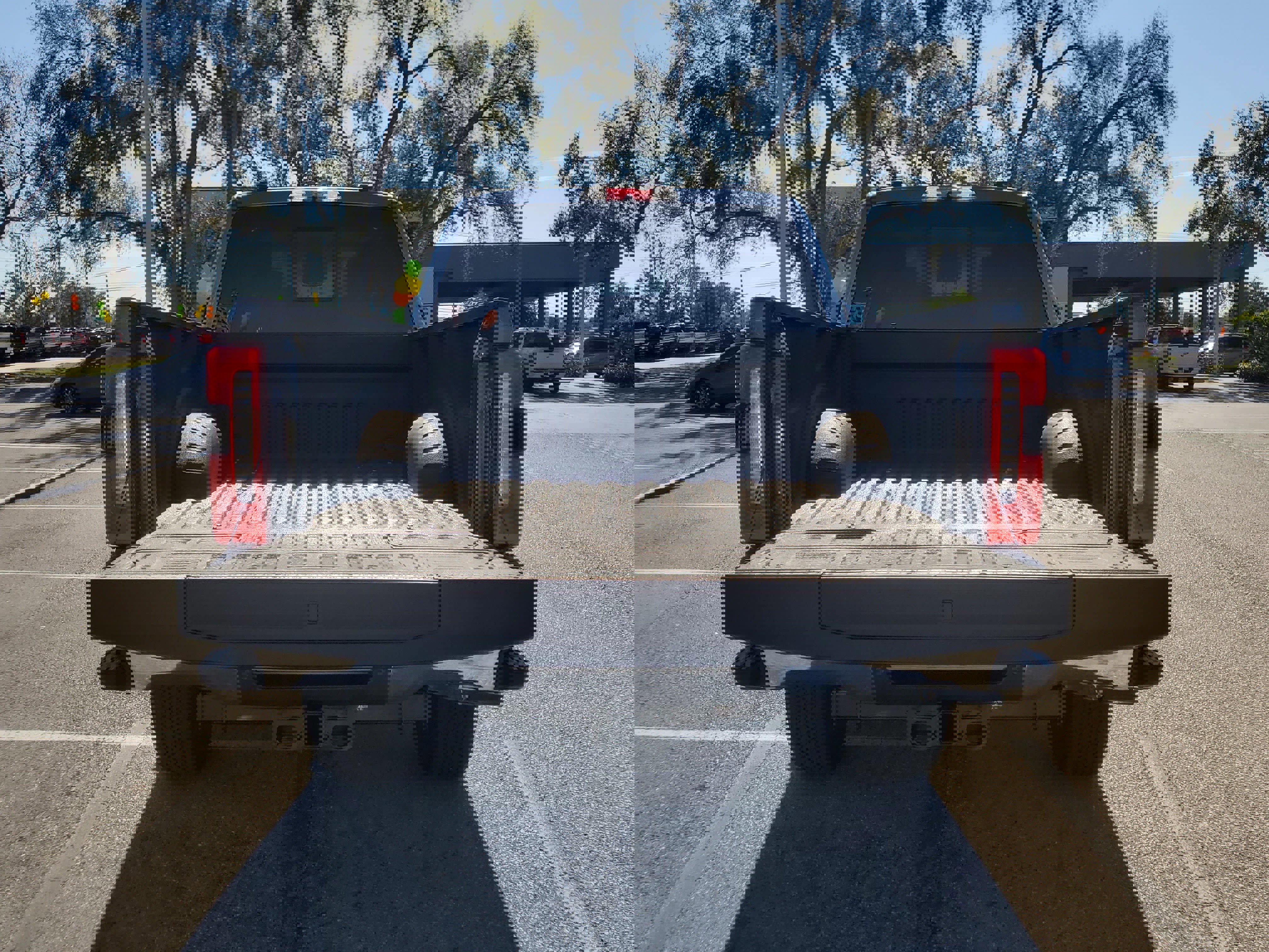 Certified 2024 Ford F250 Lariat w/ Chrome Package image 9