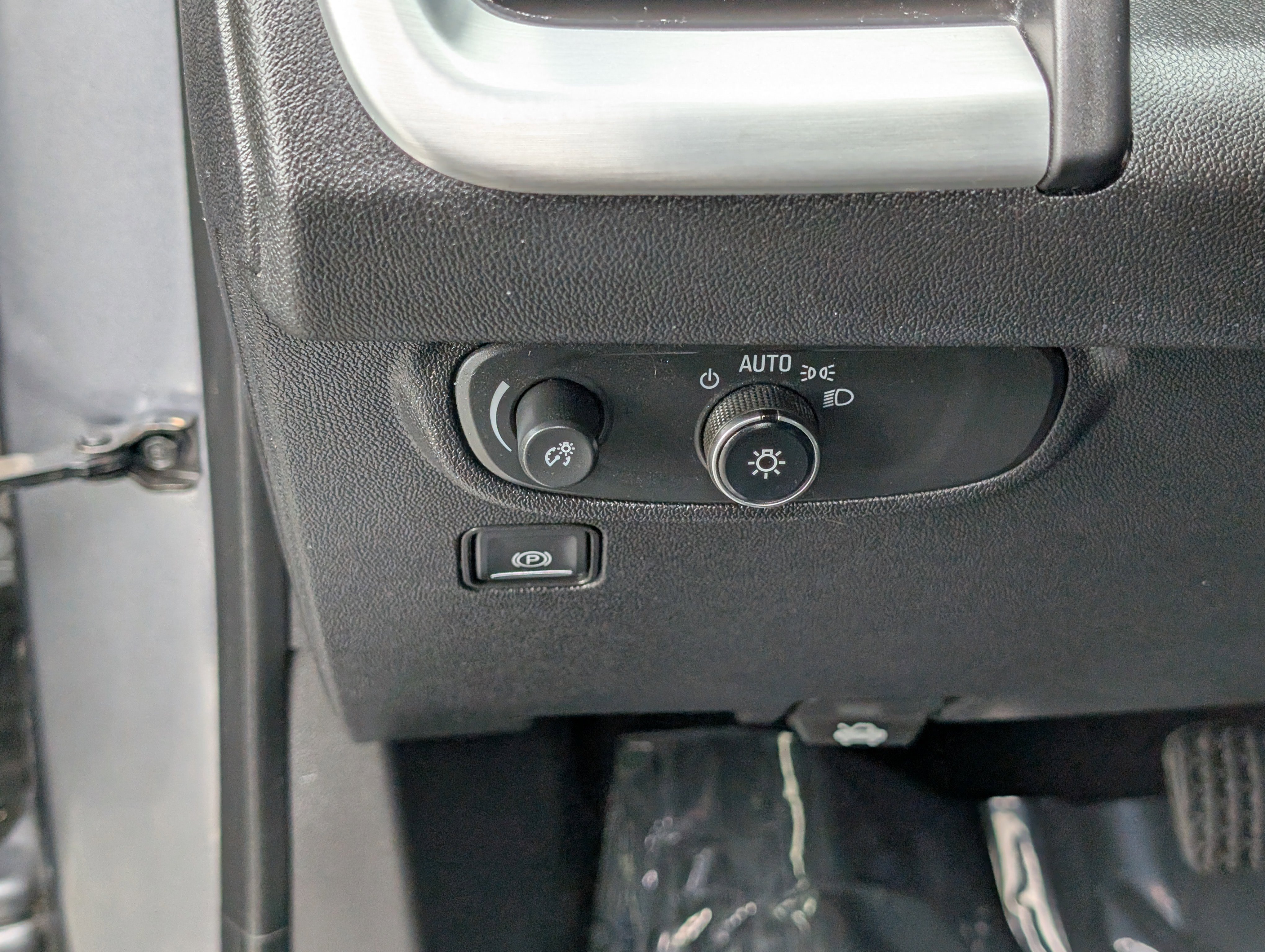 Used 2019 GMC Terrain SLE w/ Driver Convenience Package AWD/4WD image 19