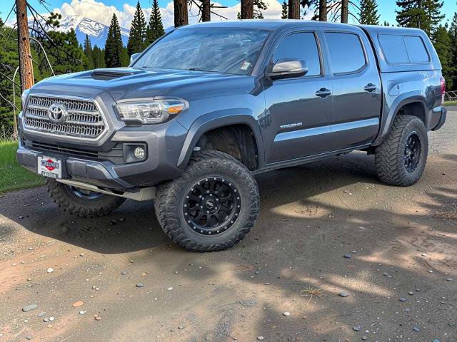 Certified 2025 Ford Maverick Lariat AWD/4WD image 25