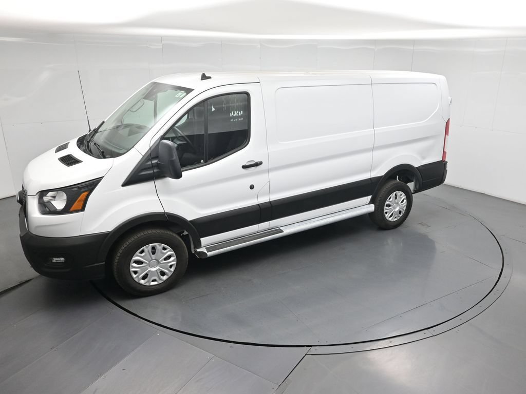 Certified 2025 Ford Transit 250 Low Roof w/ Exterior Upgrade Package RWD image 41