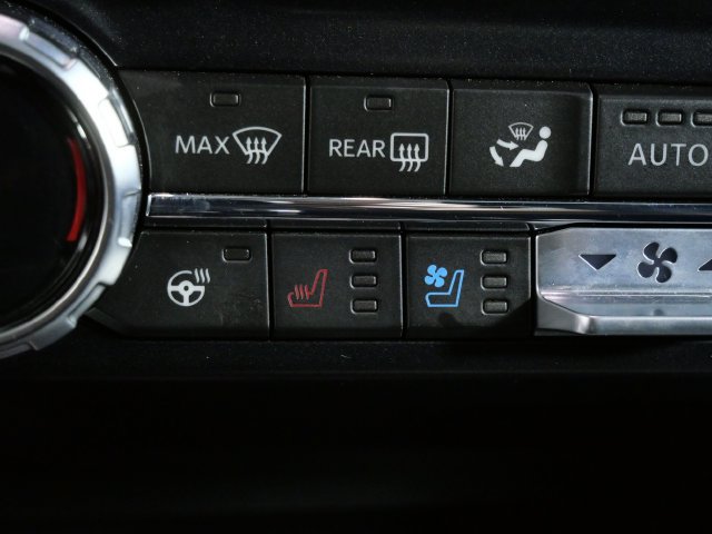 Certified 2023 Ford F150 Lariat w/ Equipment Group 502A High AWD/4WD image 25