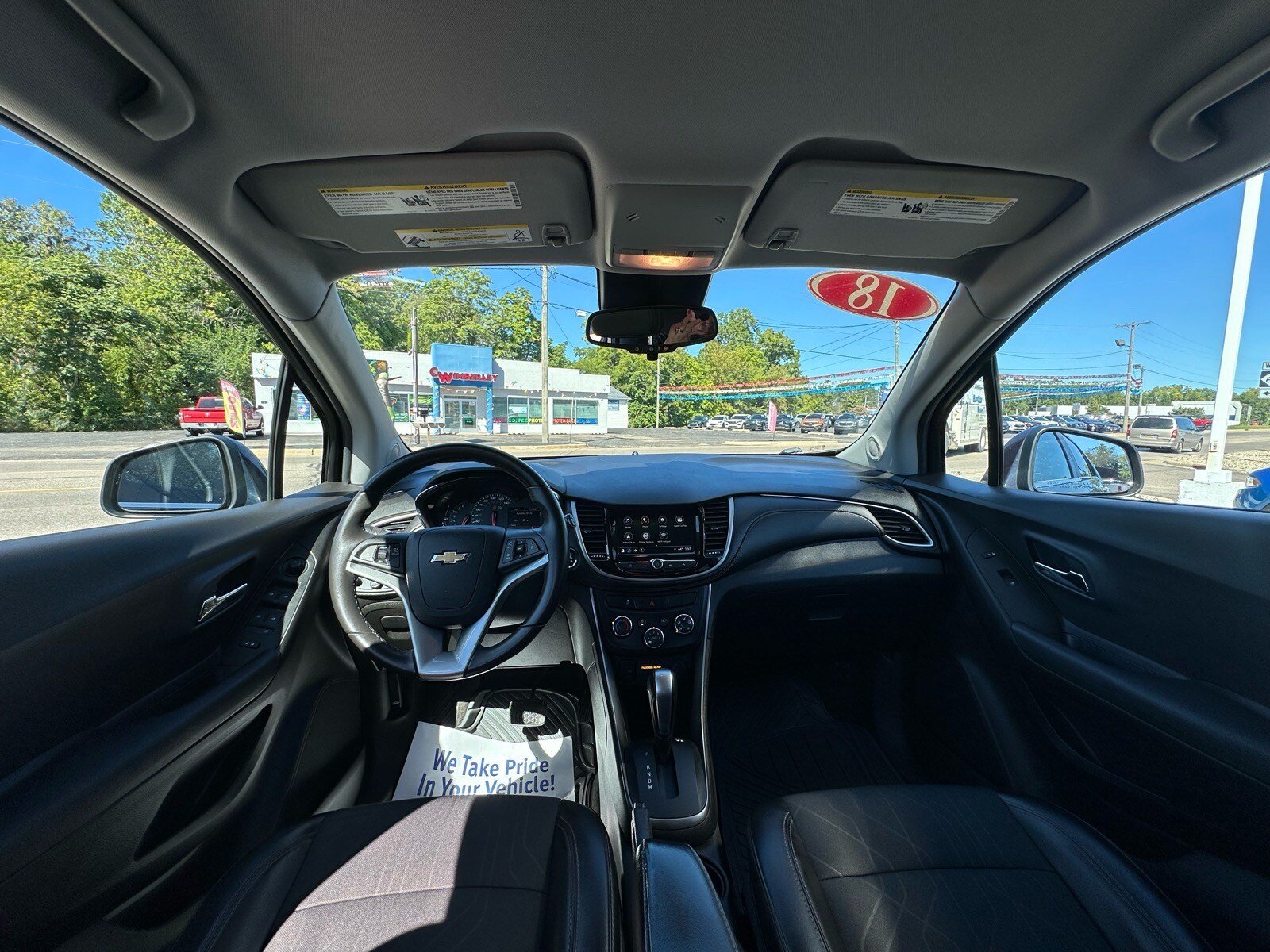Used 2018 Chevrolet Trax LT w/ LT Convenience Package AWD/4WD image 6