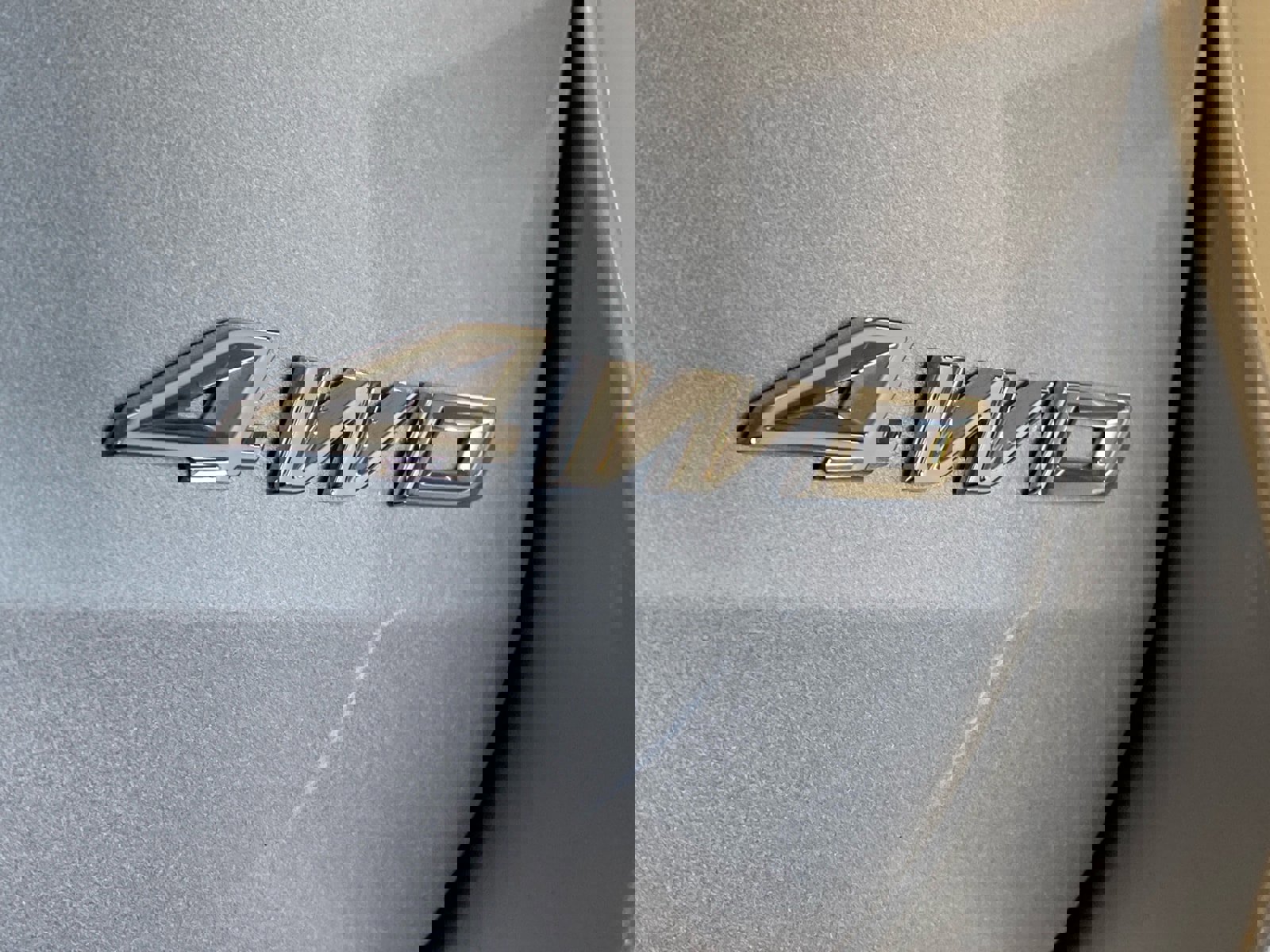 Certified 2022 Ford Explorer XLT w/ Equipment Group 202A image 9