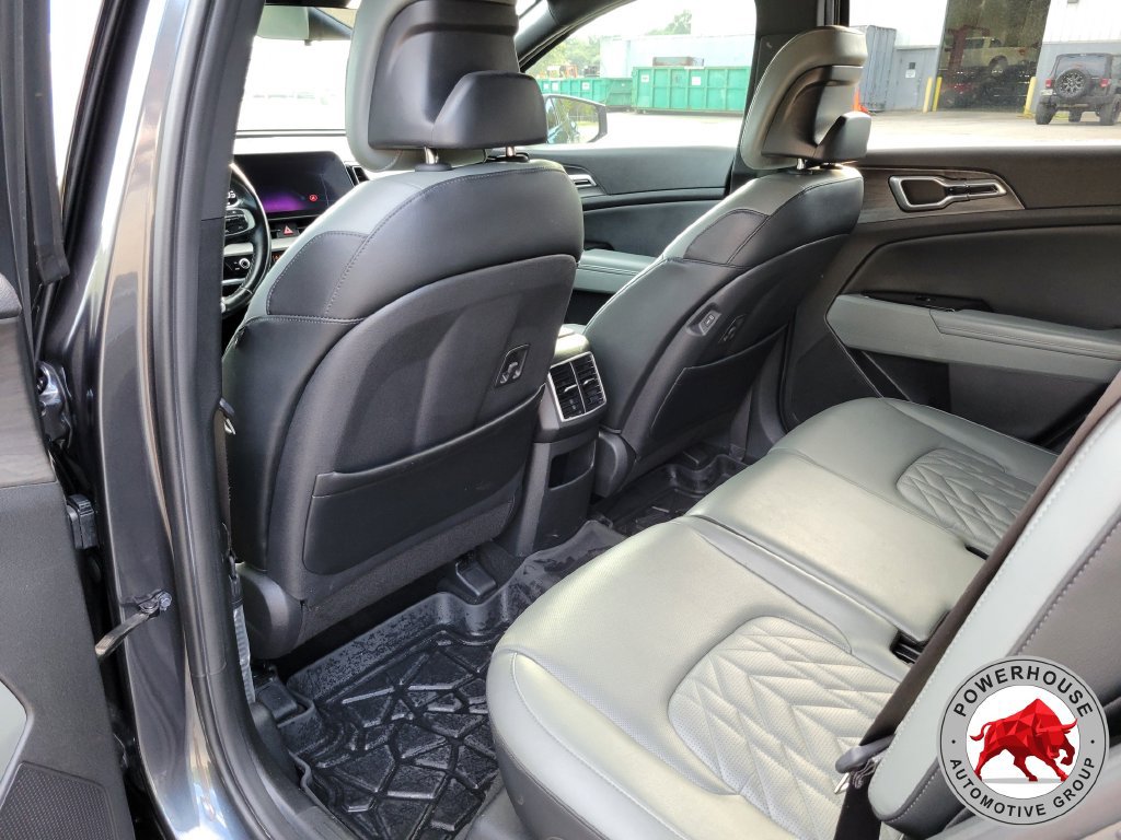 Used 2023 Kia Sportage X-Line w/ X-Line Premium Package AWD/4WD image 16