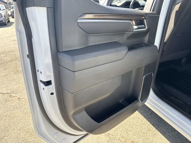 Used 2025 Chevrolet Silverado 1500 RST image 17