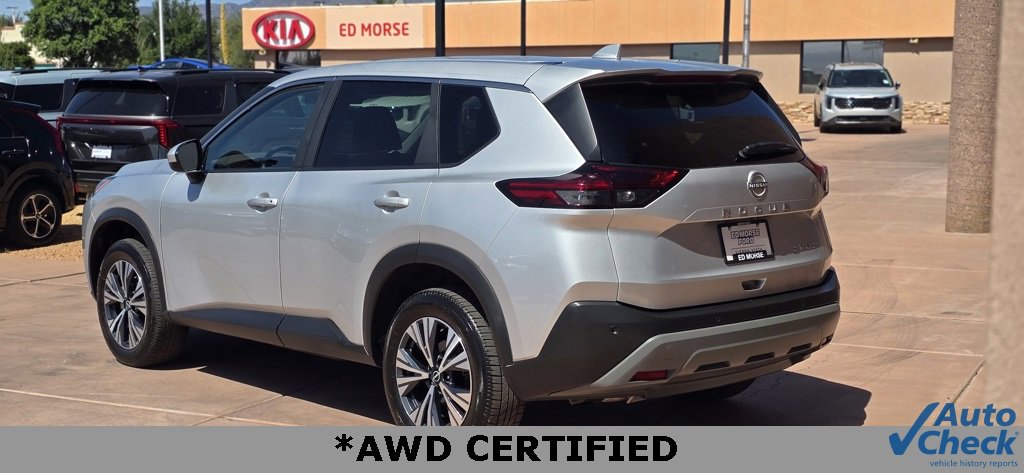 Used 2023 Nissan Rogue SV image 6