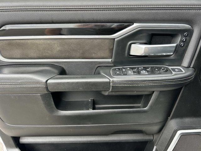 Used 2020 RAM 3500 Laramie AWD/4WD image 28