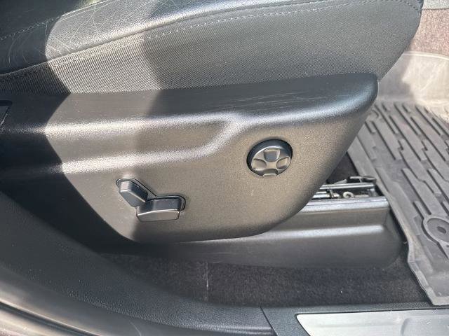 Used 2018 Jeep Grand Cherokee Limited image 36