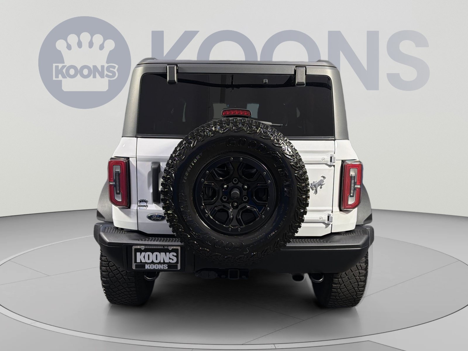 Certified 2023 Ford Bronco Badlands w/ Sasquatch Package AWD/4WD image 5