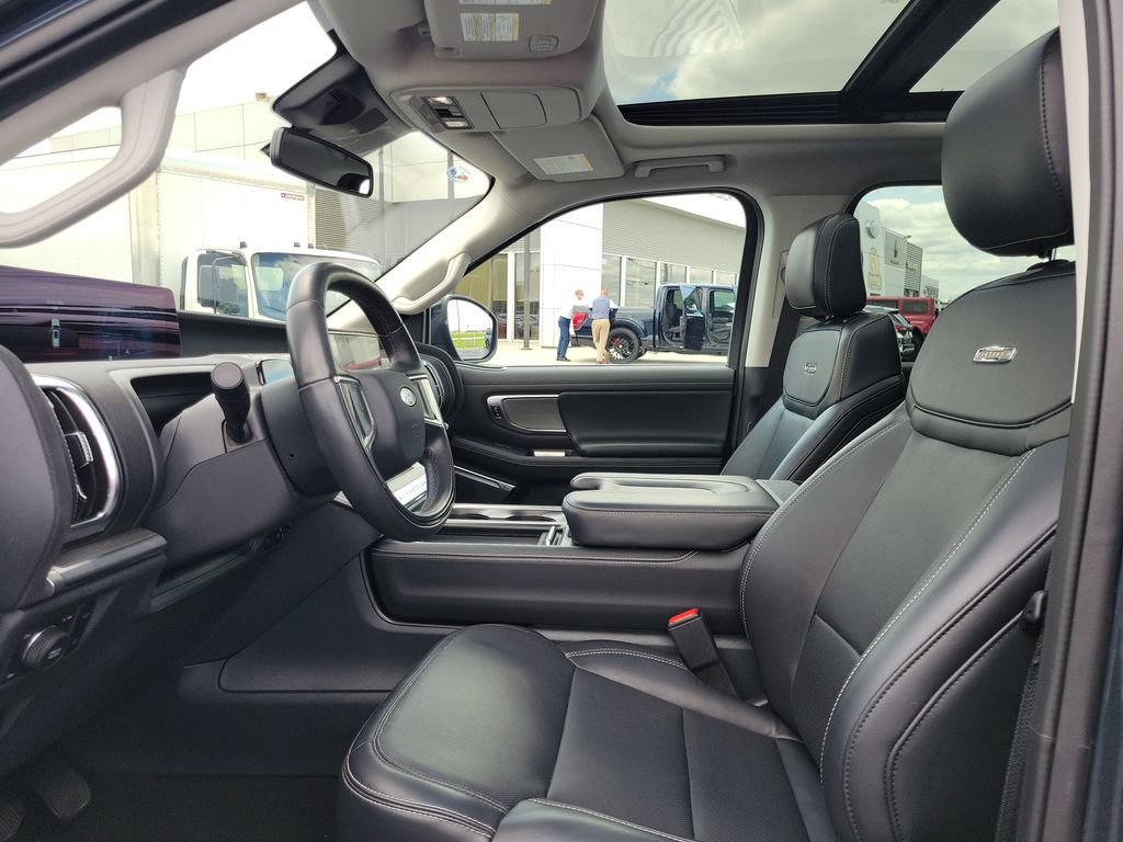 Certified 2025 Ford Expedition Max Platinum AWD/4WD image 18