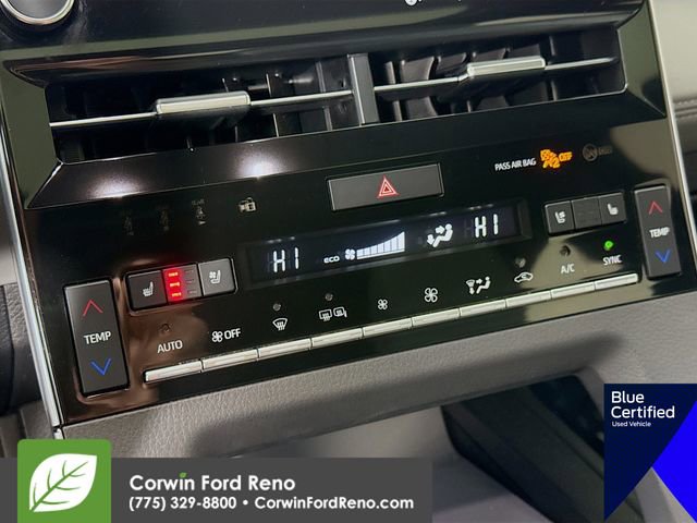 Used 2021 Toyota Avalon Limited FWD image 19