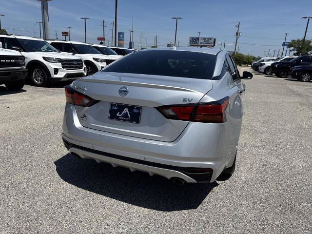 Used 2019 Nissan Altima 2.5 SV FWD image 14
