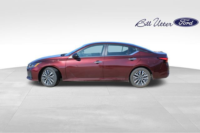 Used 2024 Nissan Altima 2.5 SV video 2