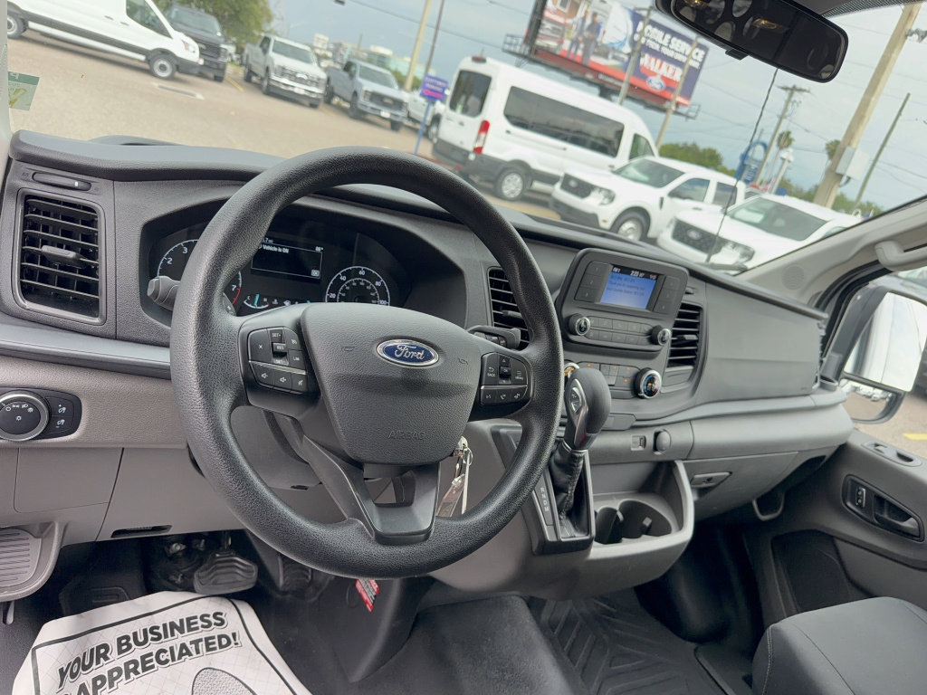 Certified 2025 Ford Transit 250 Low Roof w/ Exterior Upgrade Package RWD image 28
