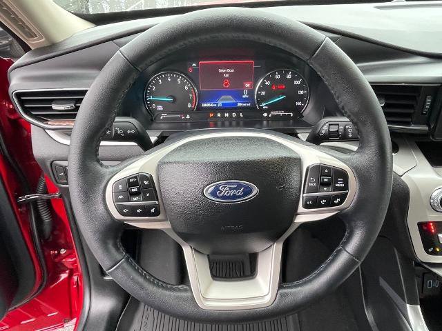 Certified 2023 Ford Explorer XLT w/ Equipment Group 202A image 15