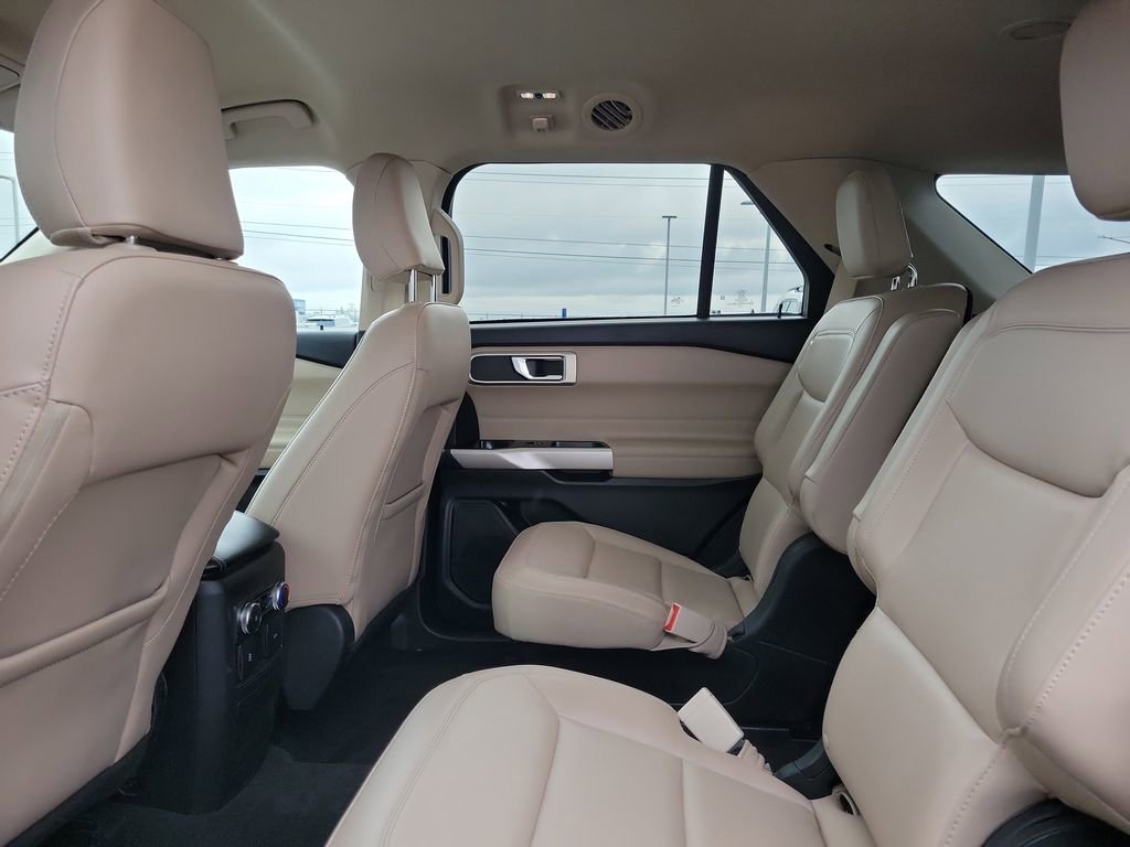 Certified 2023 Ford Explorer XLT w/ Equipment Group 202A image 13