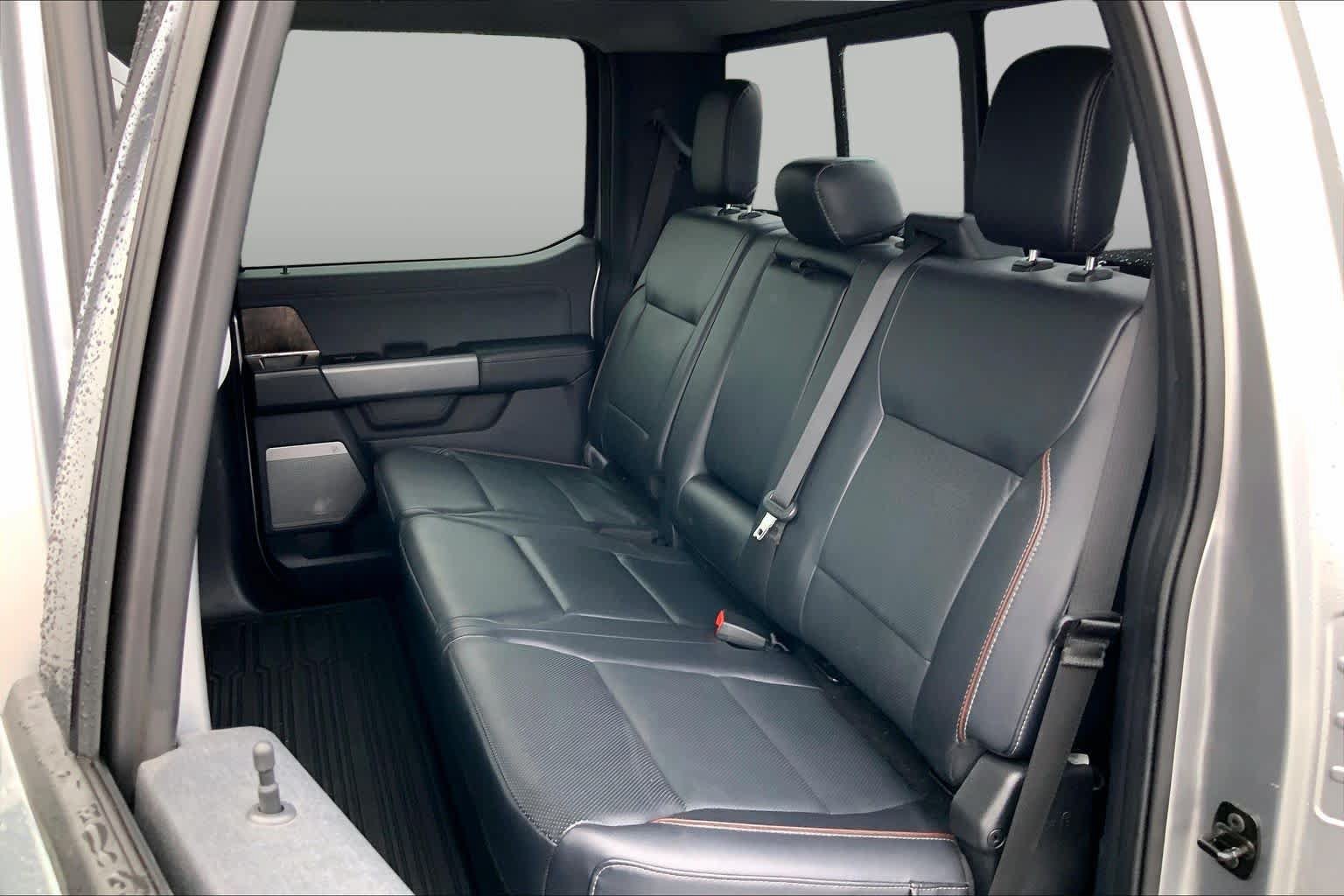Certified 2024 Ford F250 Lariat w/ Sport Appearance Package AWD/4WD image 19