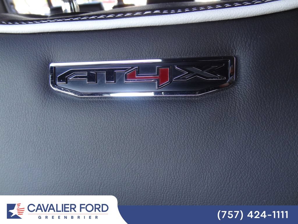 Used 2024 GMC Sierra 2500 AT4X AWD/4WD image 9