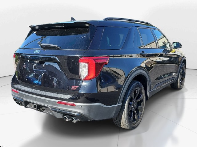Certified 2023 Ford Explorer ST w/ Equipment Group 401A AWD/4WD image 3