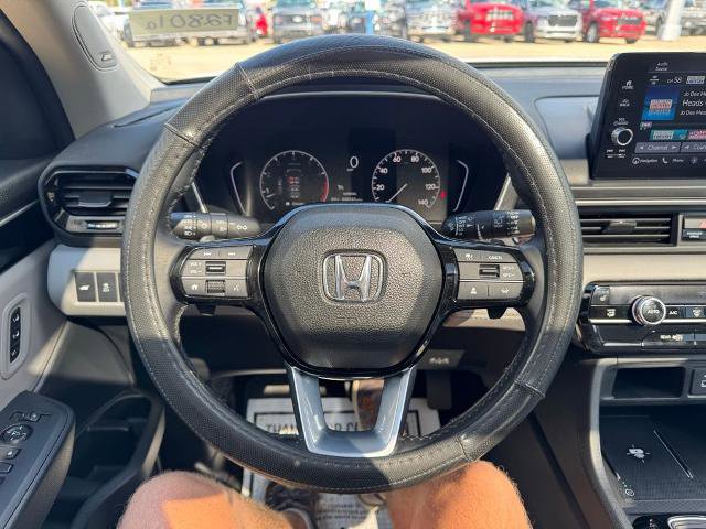 Used 2025 Honda Pilot Touring image 26