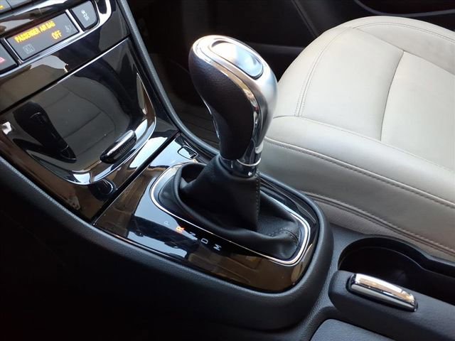 Used 2020 Buick Encore Essence image 26