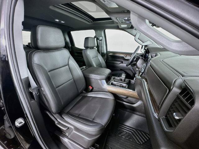 Used 2024 Chevrolet Silverado 1500 RST w/ Convenience Package II AWD/4WD image 31