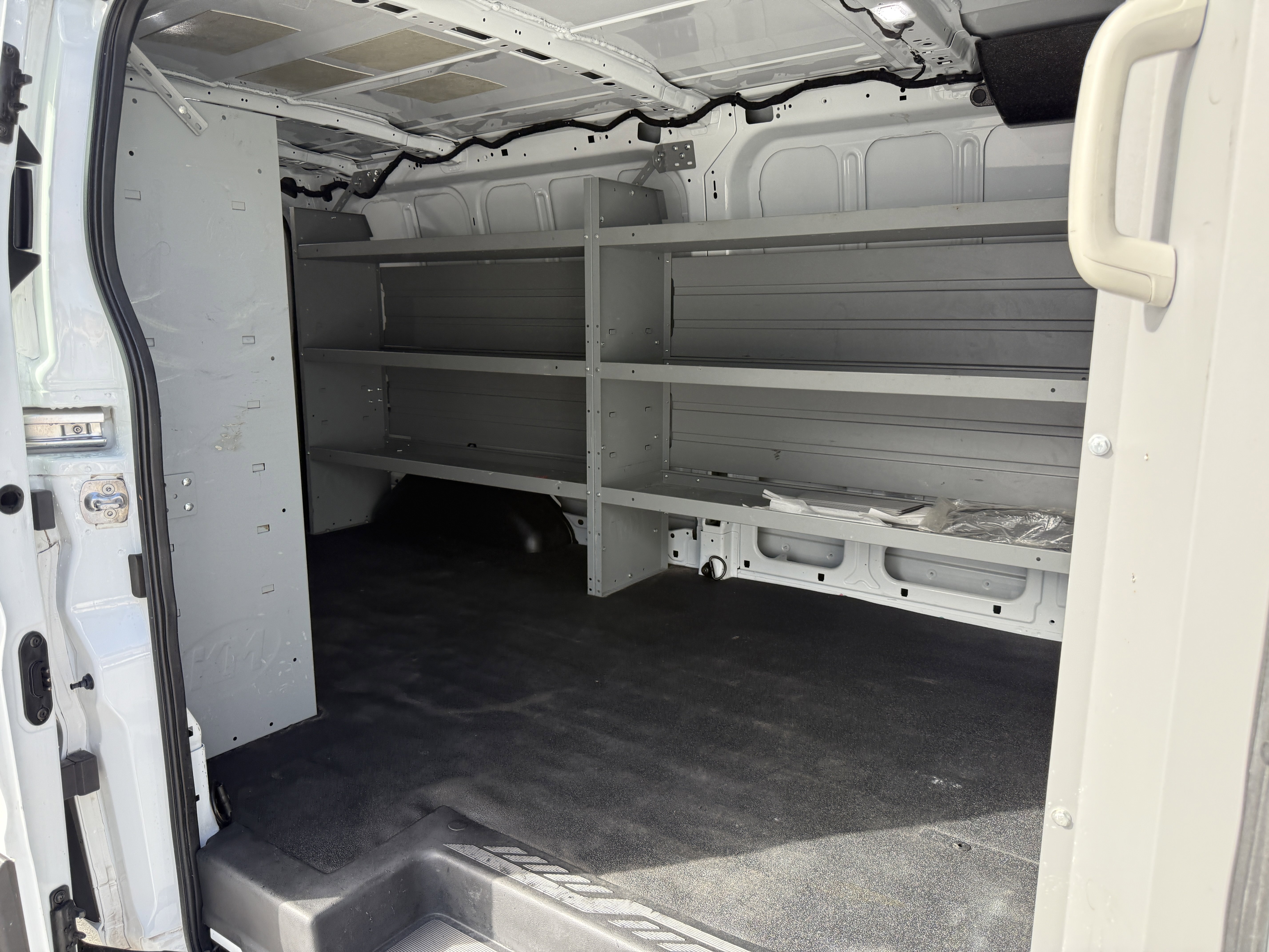 Certified 2020 Ford Transit 250 image 18