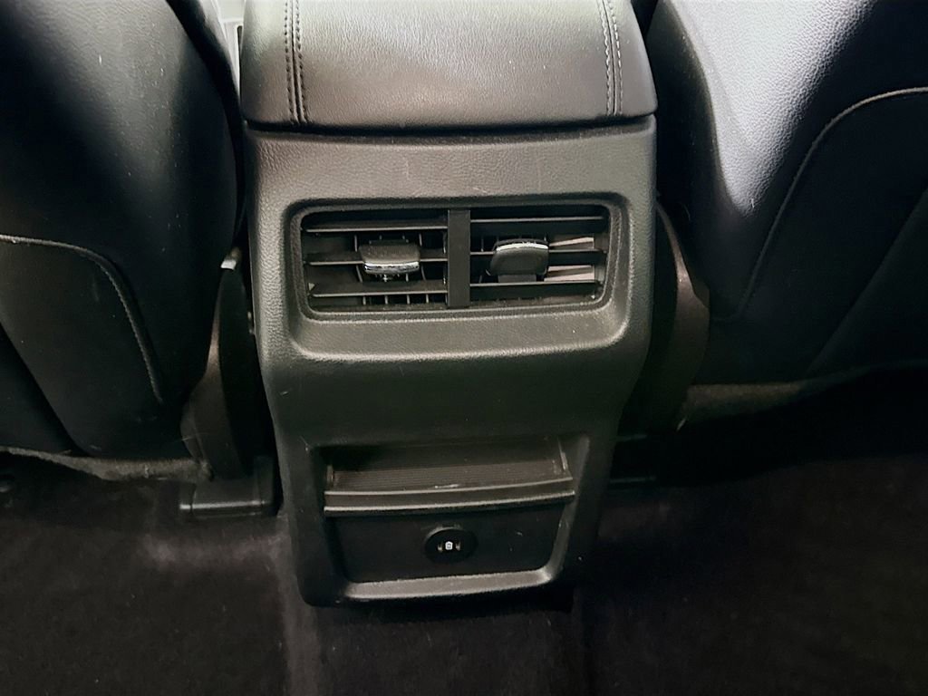 Certified 2023 Ford Edge SEL image 24