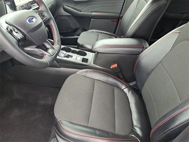 Certified 2024 Ford Escape ST-Line Select w/ Tech Pack #2 image 21