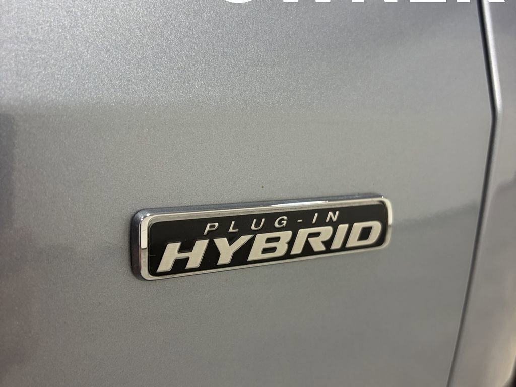 Certified 2022 Ford Escape Titanium w/ Class II Trailer Tow Package image 26