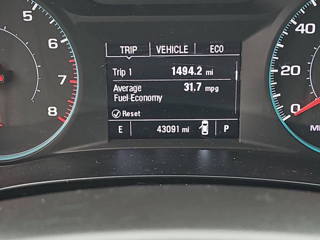 Used 2025 Chevrolet Malibu LT FWD image 21
