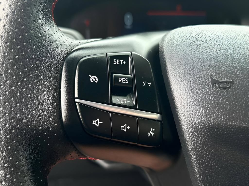 Certified 2025 Ford Escape ST-Line FWD image 19