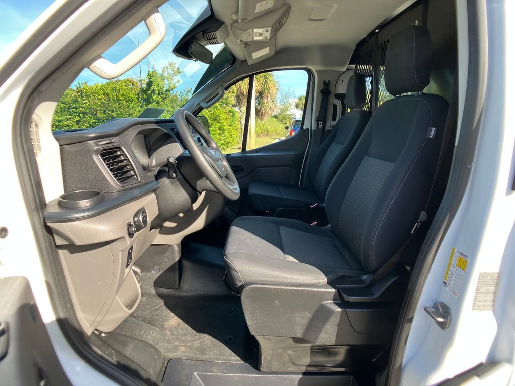 Certified 2024 Ford Transit 250 Low Roof w/ Exterior Upgrade Package image 29