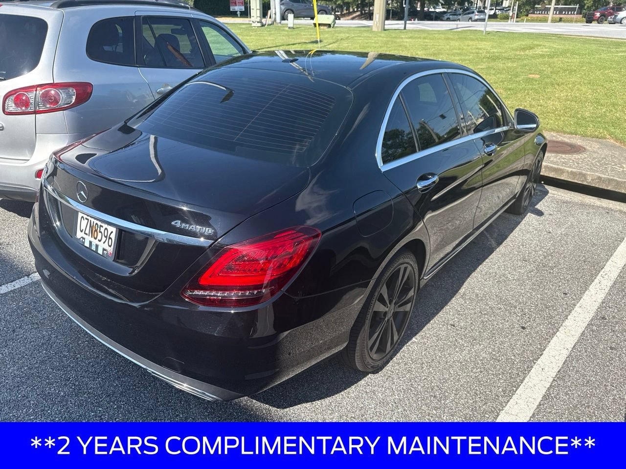 Used 2021 Mercedes-Benz C 300 4MATIC Sedan image 3