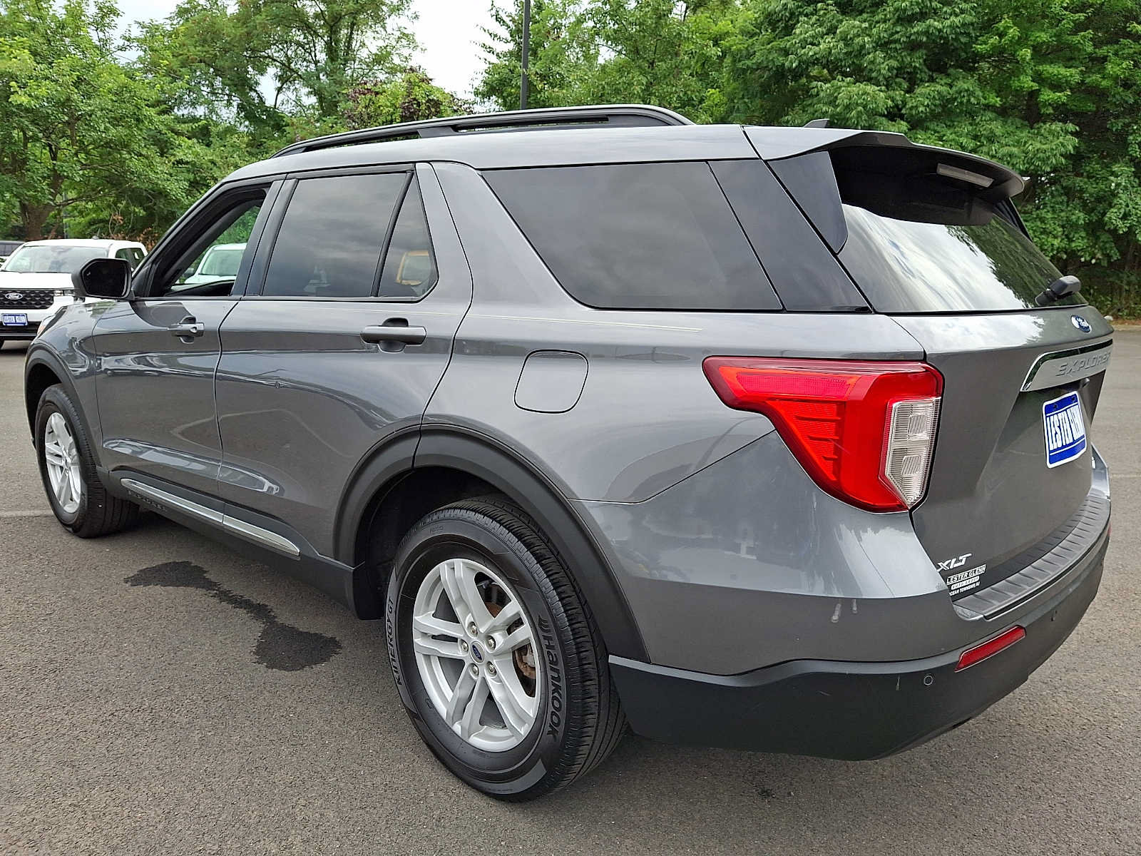 Certified 2024 Ford Explorer XLT AWD/4WD image 11