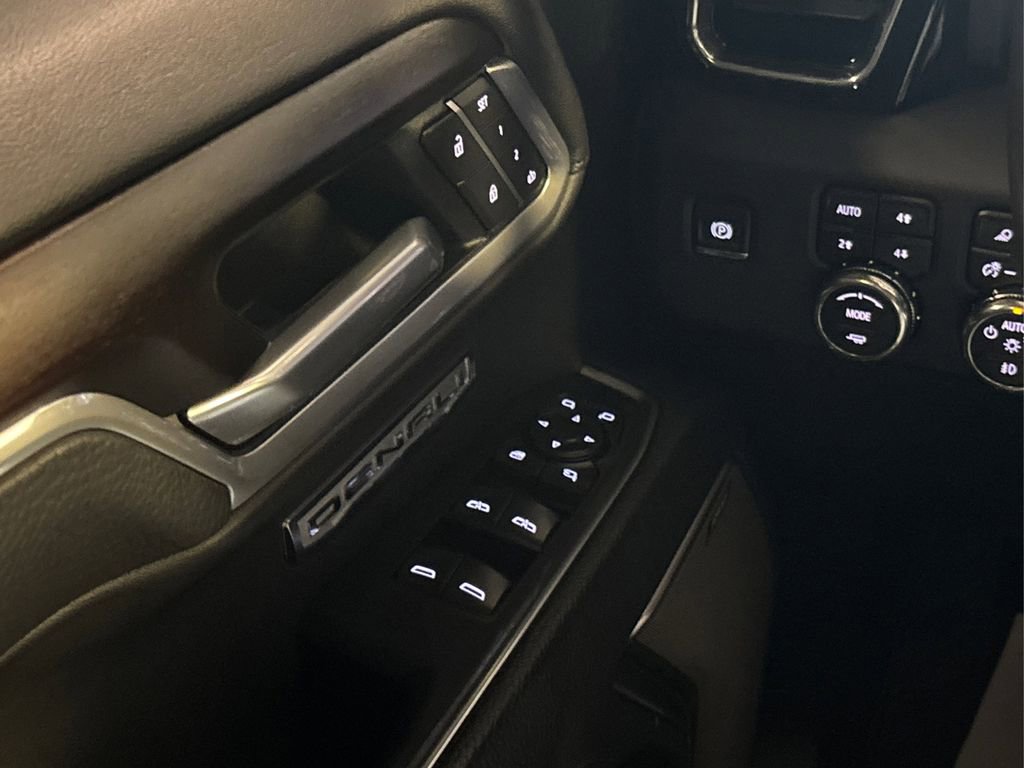 Used 2026 GMC Sierra 1500 Denali AWD/4WD image 36