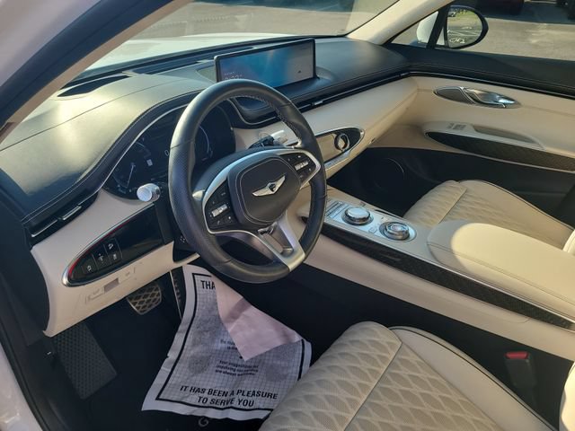 Used 2023 Genesis GV70 3.5T Sport w/ Sport Prestige Package AWD/4WD image 10
