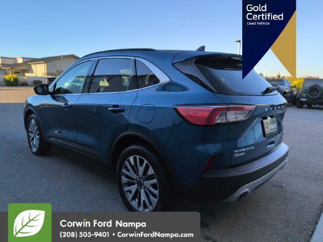 Certified 2022 Ford Escape Titanium AWD/4WD image 7