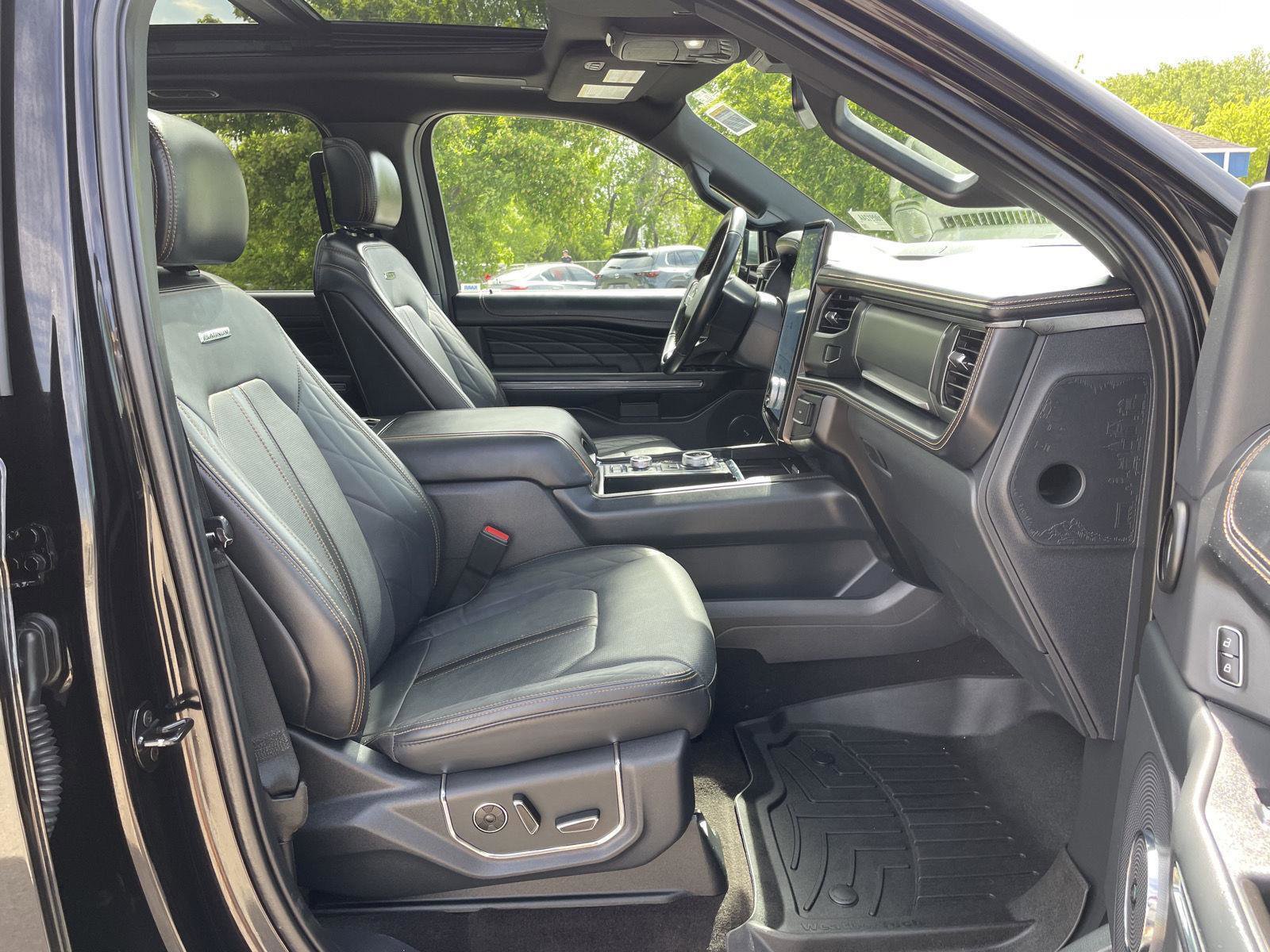 Certified 2023 Ford Expedition Platinum AWD/4WD image 19