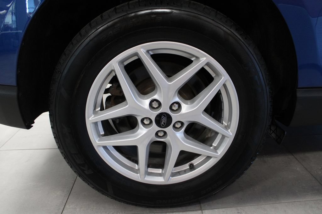 Certified 2024 Ford Edge SEL w/ Convenience Package AWD/4WD image 10